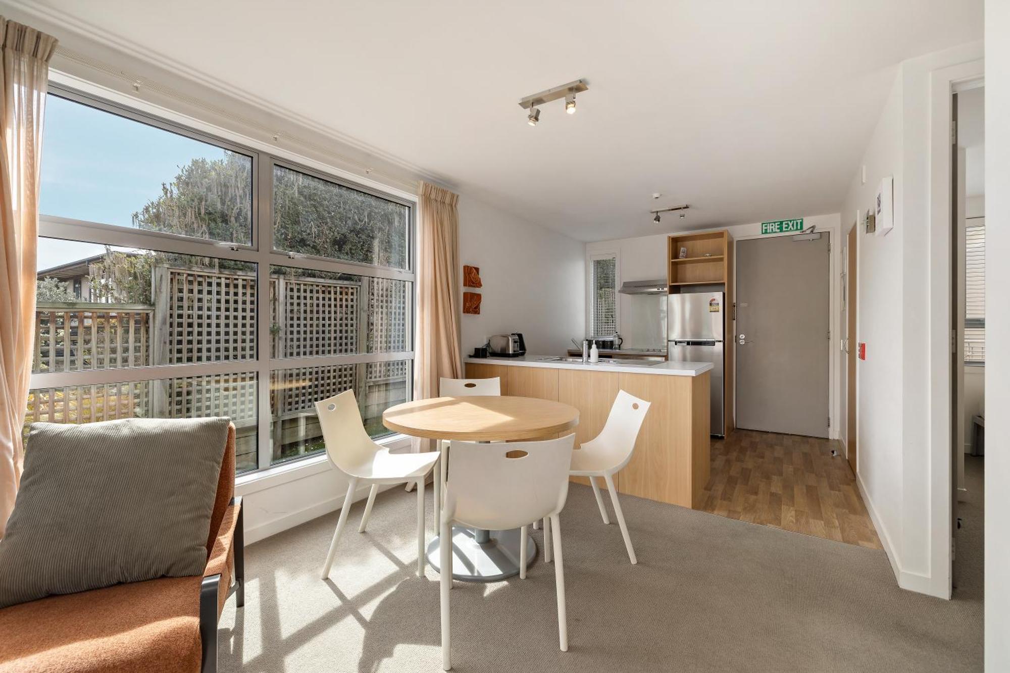 Belvedere Brook Apartment ワナカ エクステリア 写真